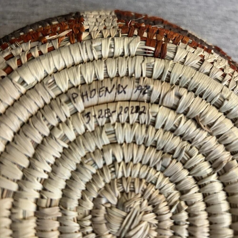 Artisan Wedding Basket 11.5" Diameter - Picture 5 of 5